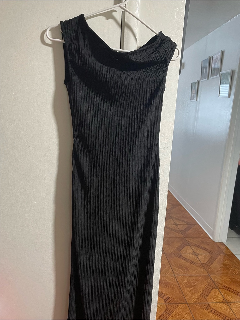 Sleeveless Black Ribbed Maxi Dress
